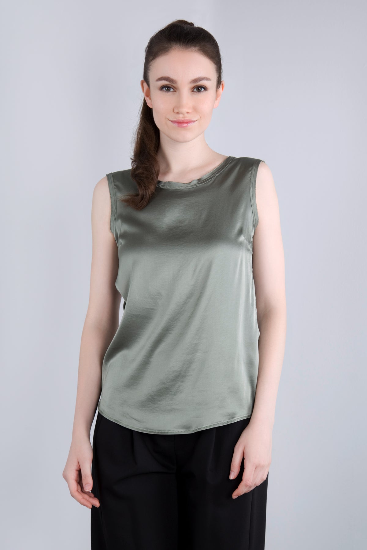 Viscose Satin Top RDE2 salbei