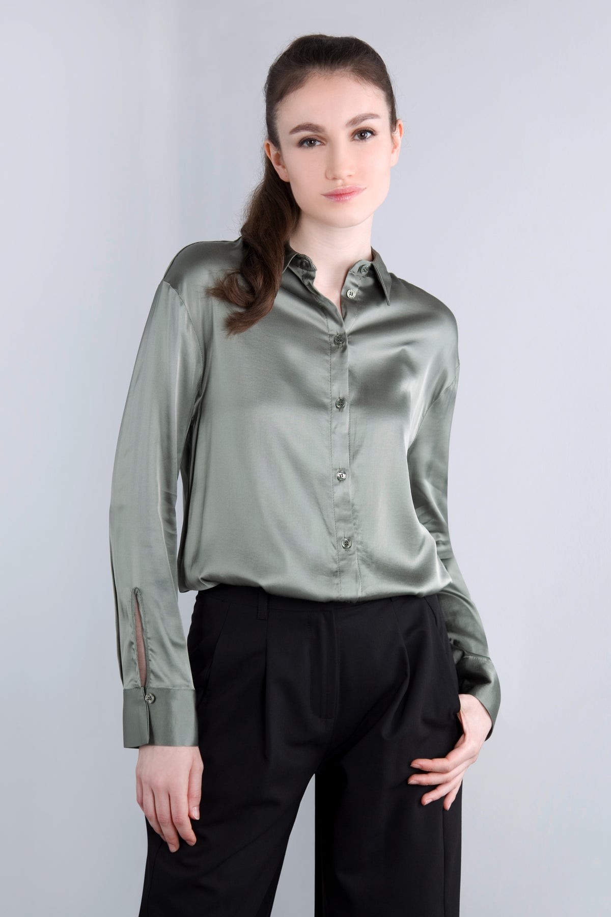 Viscose Satin Bluse CLP3 salbei