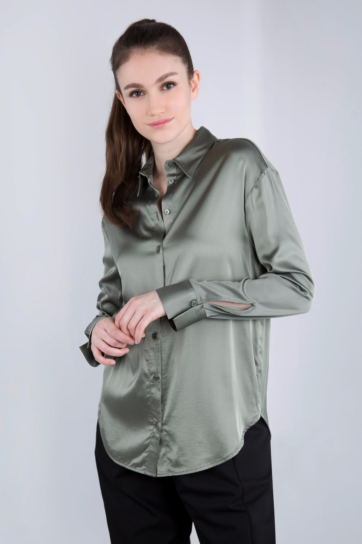 Viscose Satin Bluse CLP3 salbei