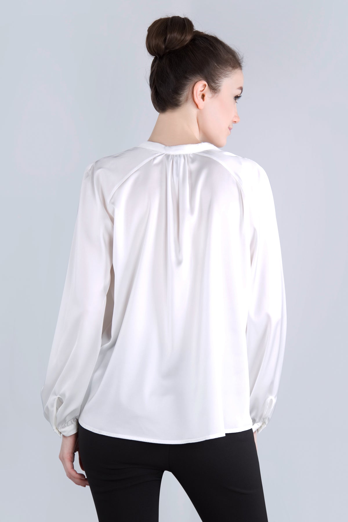 Satin Blusenshirt CMH2 wollweiß