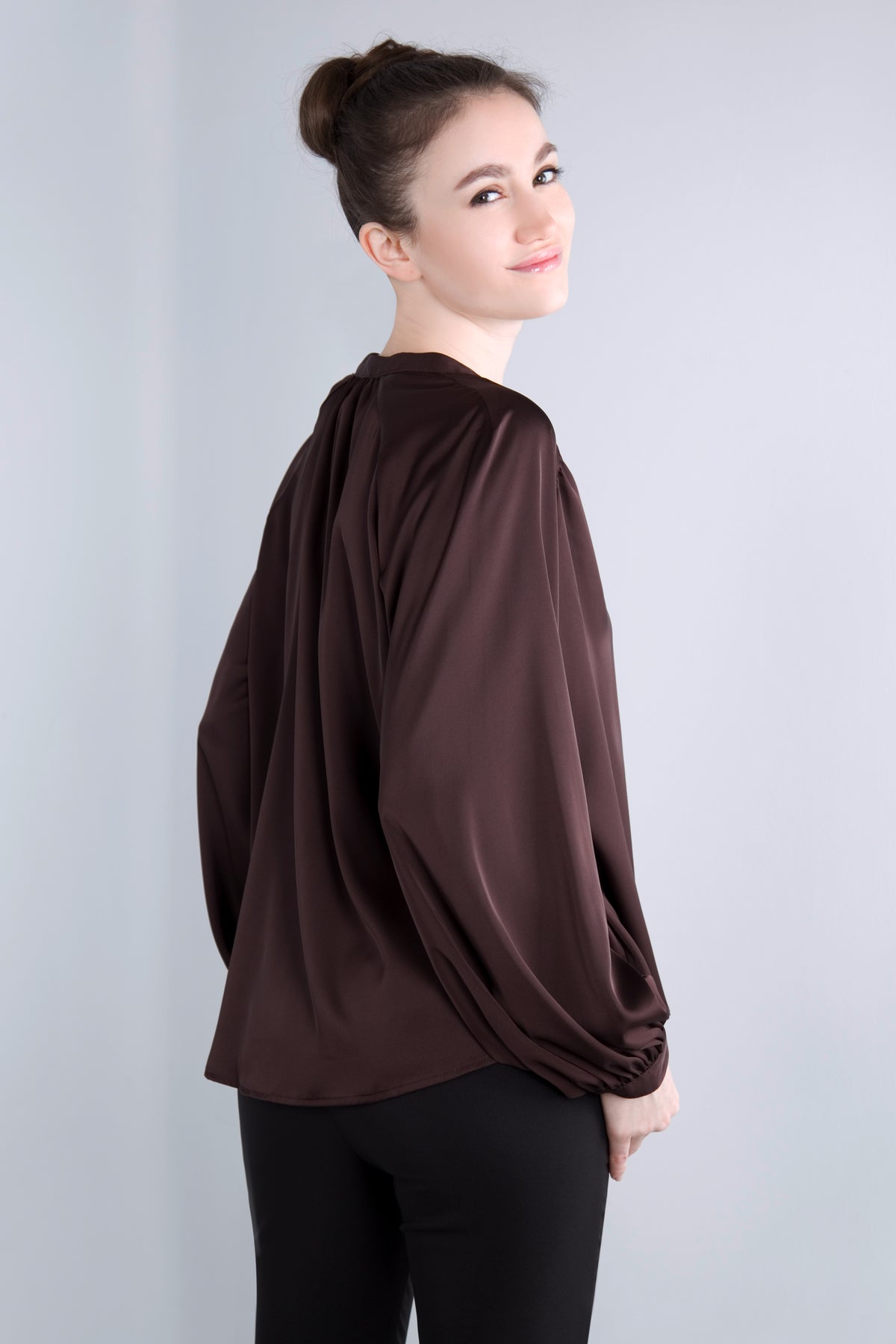 Satin Blusenshirt CMH2 braun